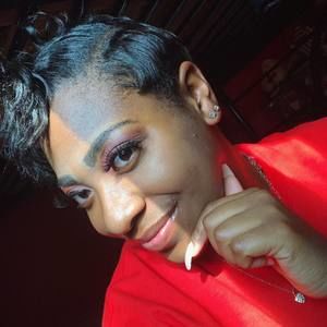 Meet your Posher, Kayonjra